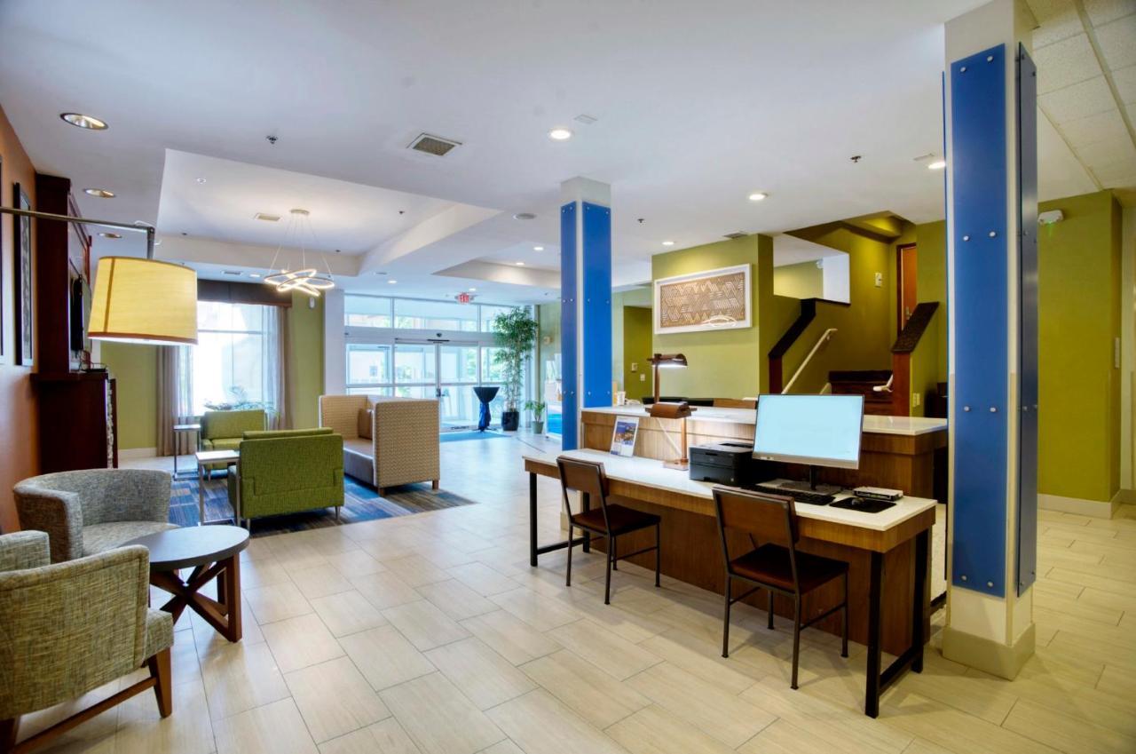 Holiday Inn Express La Plata By Ihg Екстер'єр фото