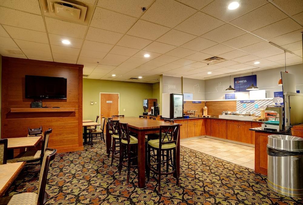 Holiday Inn Express La Plata By Ihg Екстер'єр фото